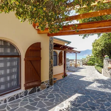 La Terrazza Sul Mare * Magomadas